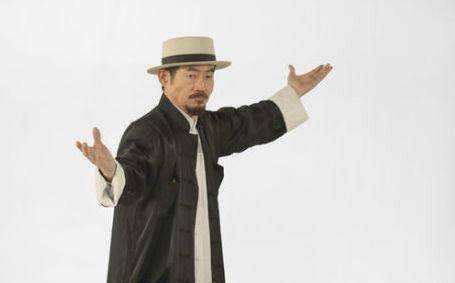 他是李小龙替身,成龙都得叫大哥,今68岁演一部电影片酬只有10万休闲区蓝鸢梦想 - Www.slyday.coM 他是李小龙替身,成龙都得叫大哥,今68岁演一部电影片酬只有10万休闲区蓝鸢梦想 - Www.slyday.coM