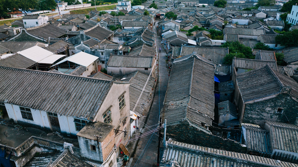 龙湖古寨，一座饱含沧桑岁月的寨子，成为如今的网红打卡地休闲区蓝鸢梦想 - Www.slyday.coM