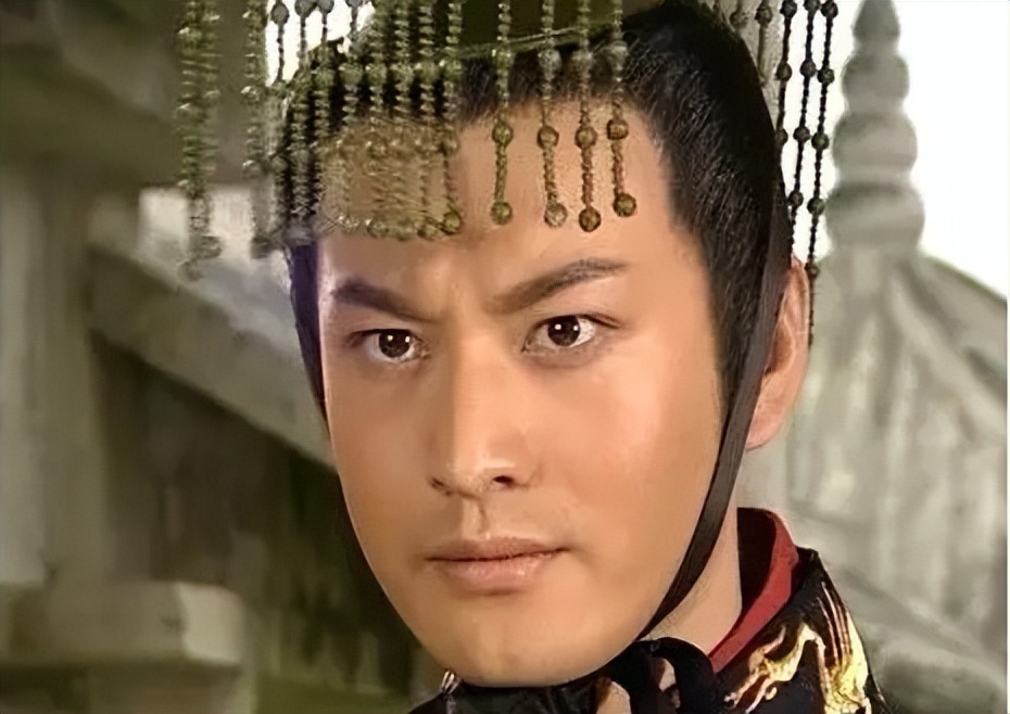 《大汉天子》播出二十年,当年黝黑,现在逆生长变白嫩|大汉天子|黄晓明