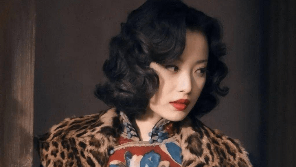 女明星的民国造型大赏,刘亦菲、赵丽颖、景甜,谁惊艳了时光?休闲区蓝鸢梦想 - Www.slyday.coM 女明星的民国造型大赏,刘亦菲、赵丽颖、景甜,谁惊艳了时光?休闲区蓝鸢梦想 - Www.slyday.coM