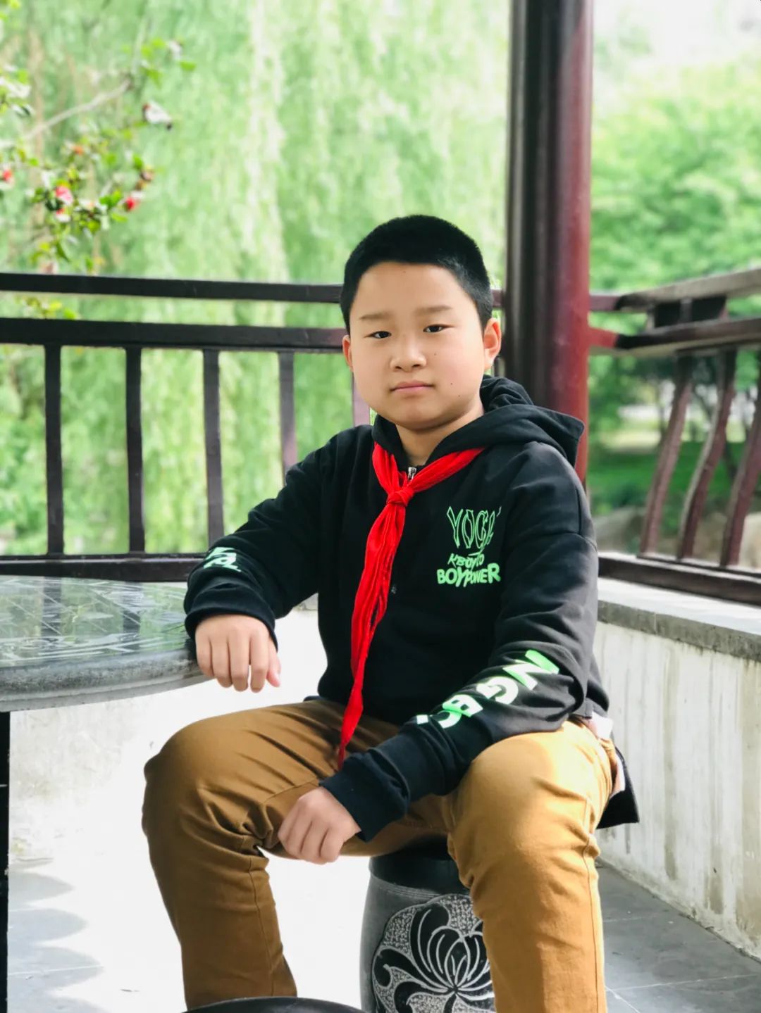 指导老师 刘丹妮苏州市吴中区南行实验小学五(1)班  杨潇泡在问号里的