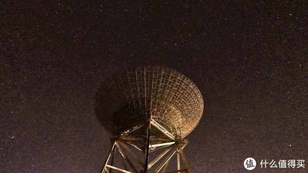 【Insta360 GO2上手】谁能拒绝一个头顶长摄像头的男人呢？休闲区蓝鸢梦想 - Www.slyday.coM