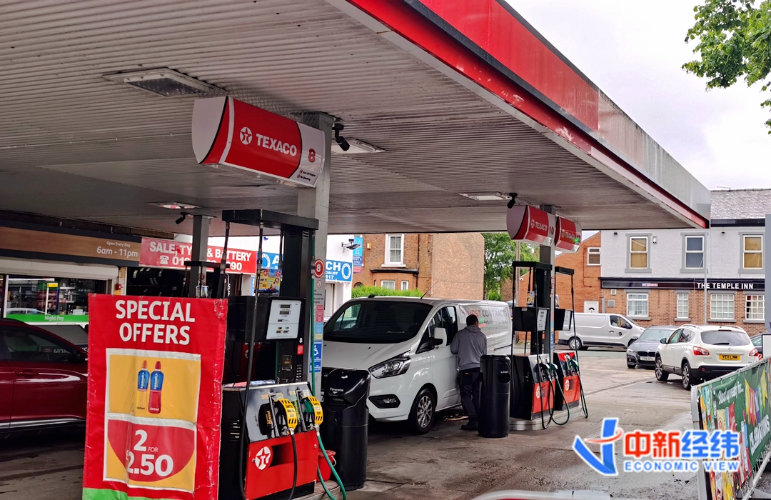 英国某加油站 受访者供图