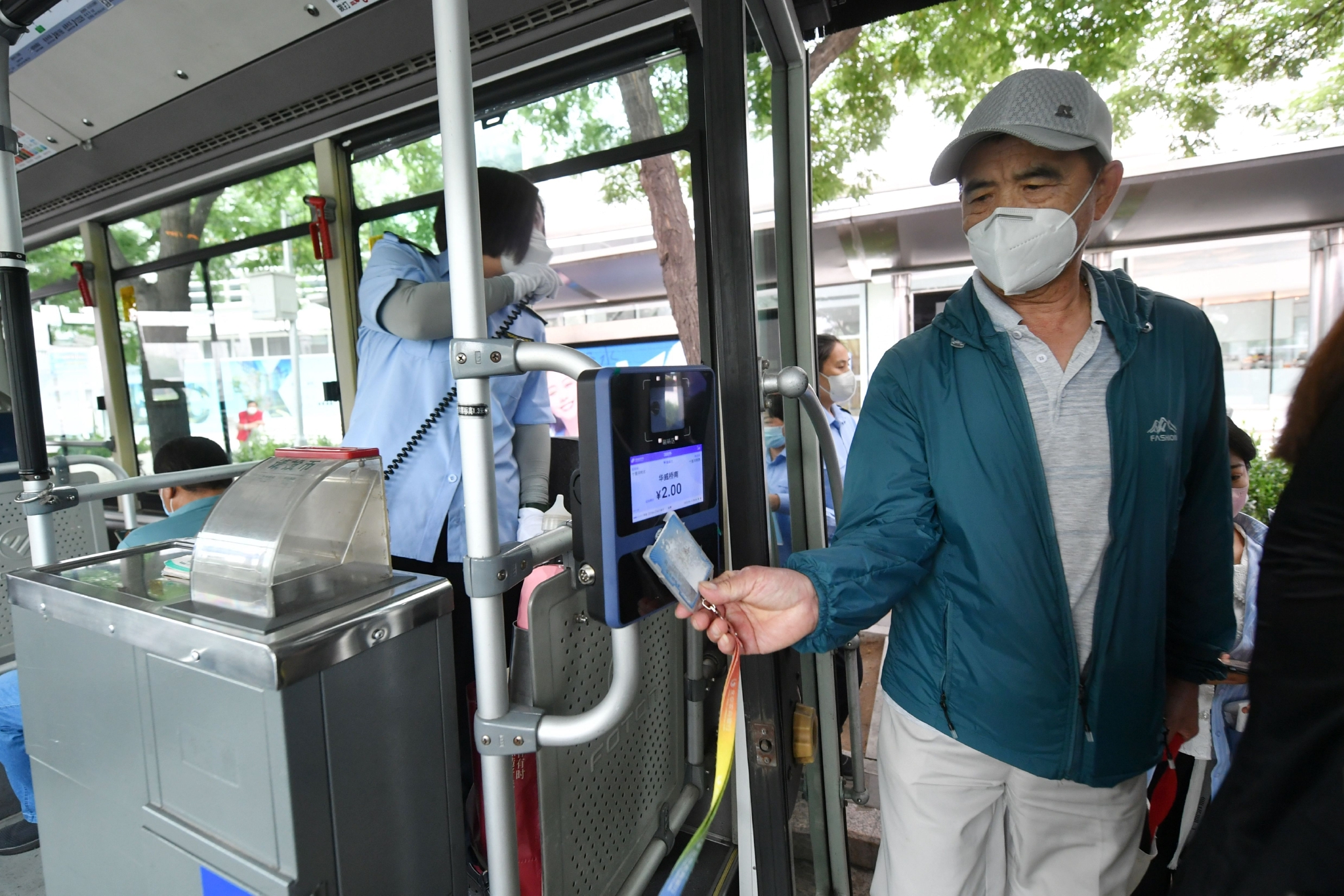 今起北京公交全网线路查验72小时内核酸,将劝返不符合要求乘客|公交|