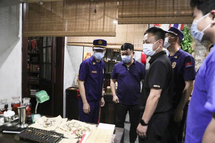 通道只够一人通行，装修用到大量可燃材料…义乌一网红“密室逃脱”类场所被关停休闲区蓝鸢梦想 - Www.slyday.coM