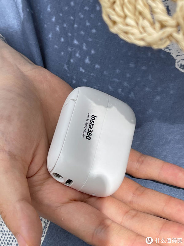 【Insta360 GO2上手】谁能拒绝一个头顶长摄像头的男人呢？休闲区蓝鸢梦想 - Www.slyday.coM