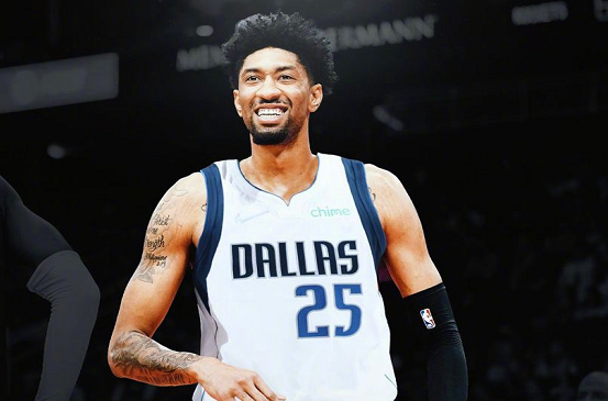 热议火箭独行侠1换5！上千球迷票选双赢，新詹眉组合，王猛盛赞休闲区蓝鸢梦想 - Www.slyday.coM