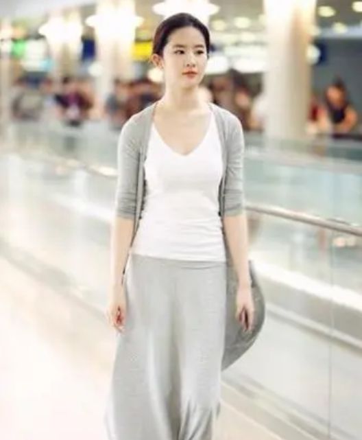 什么叫美人在骨不在皮？看《梦华录》的刘亦菲就知道了休闲区蓝鸢梦想 - Www.slyday.coM