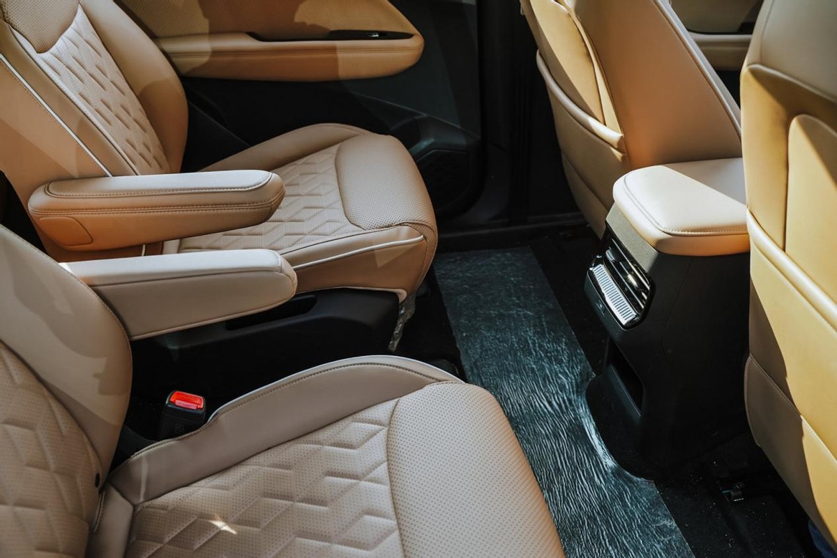 哈弗与五菱谁打造的车更好？H6遇上佳辰，同样的预算该怎么选？休闲区蓝鸢梦想 - Www.slyday.coM