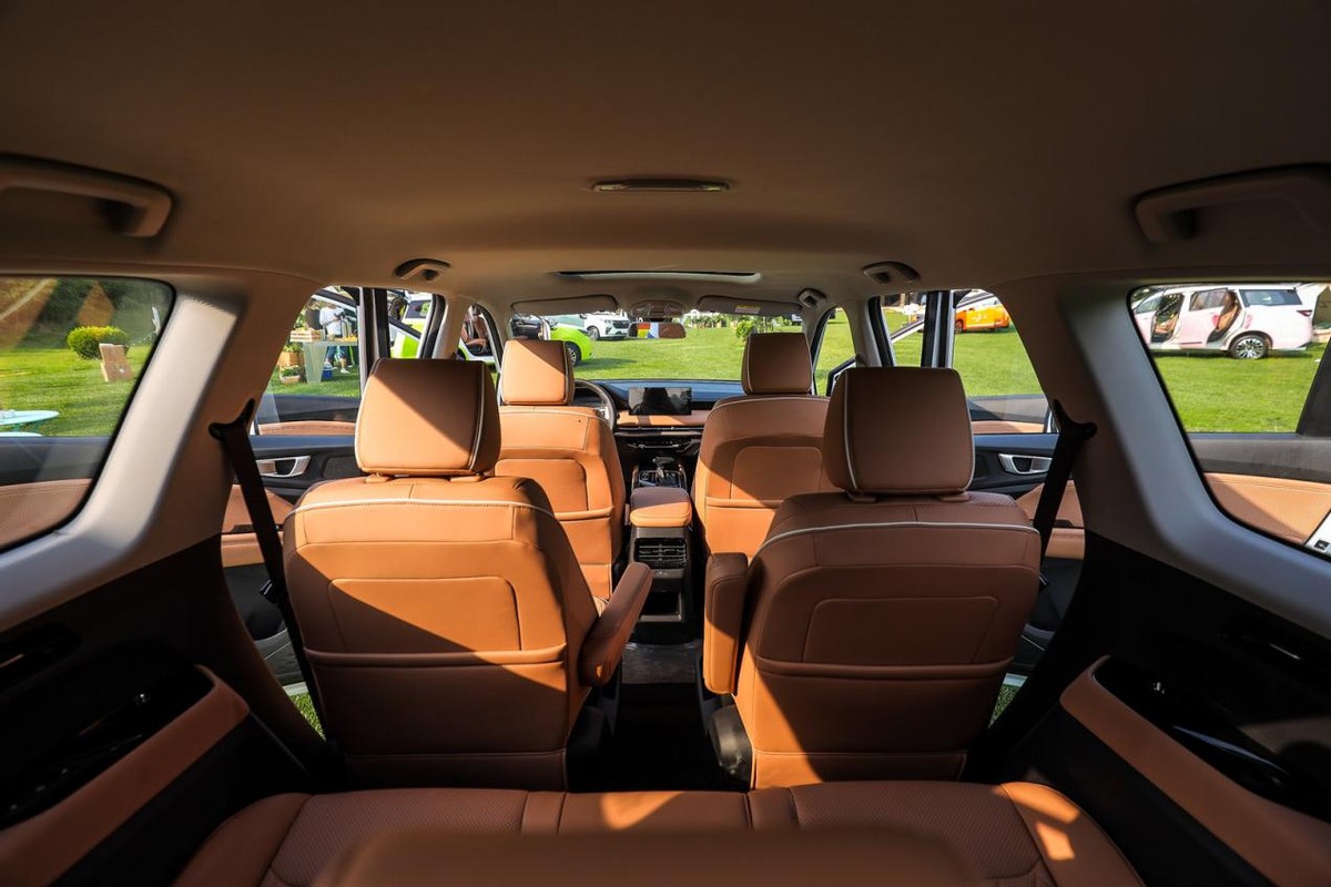 哈弗与五菱谁打造的车更好？H6遇上佳辰，同样的预算该怎么选？休闲区蓝鸢梦想 - Www.slyday.coM