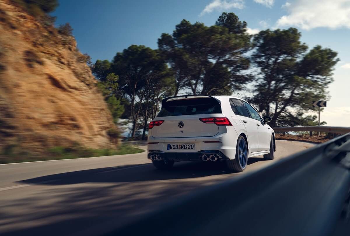 大众近期推出golfr二十周年纪念版车型