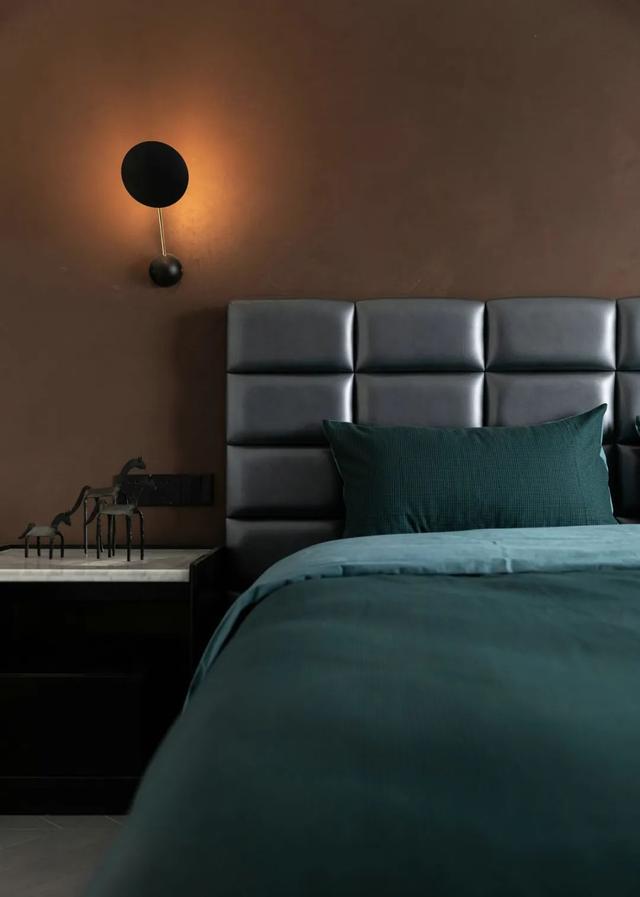 原来,这才是年轻人的轻奢风|背景墙|空间感|镜面_新浪新闻