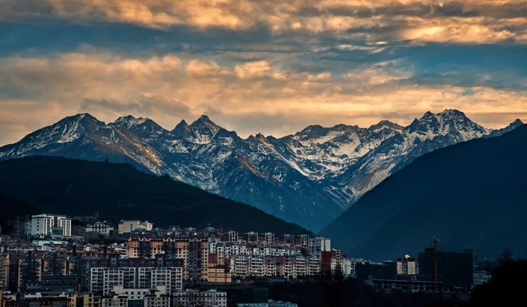 川西最带感的城市,真不只有情歌|川西|康定情歌_新浪新闻