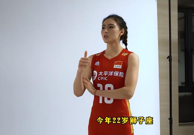 中国女排参赛人数增至17人缪伊雯未离队接应替补竞争白热化