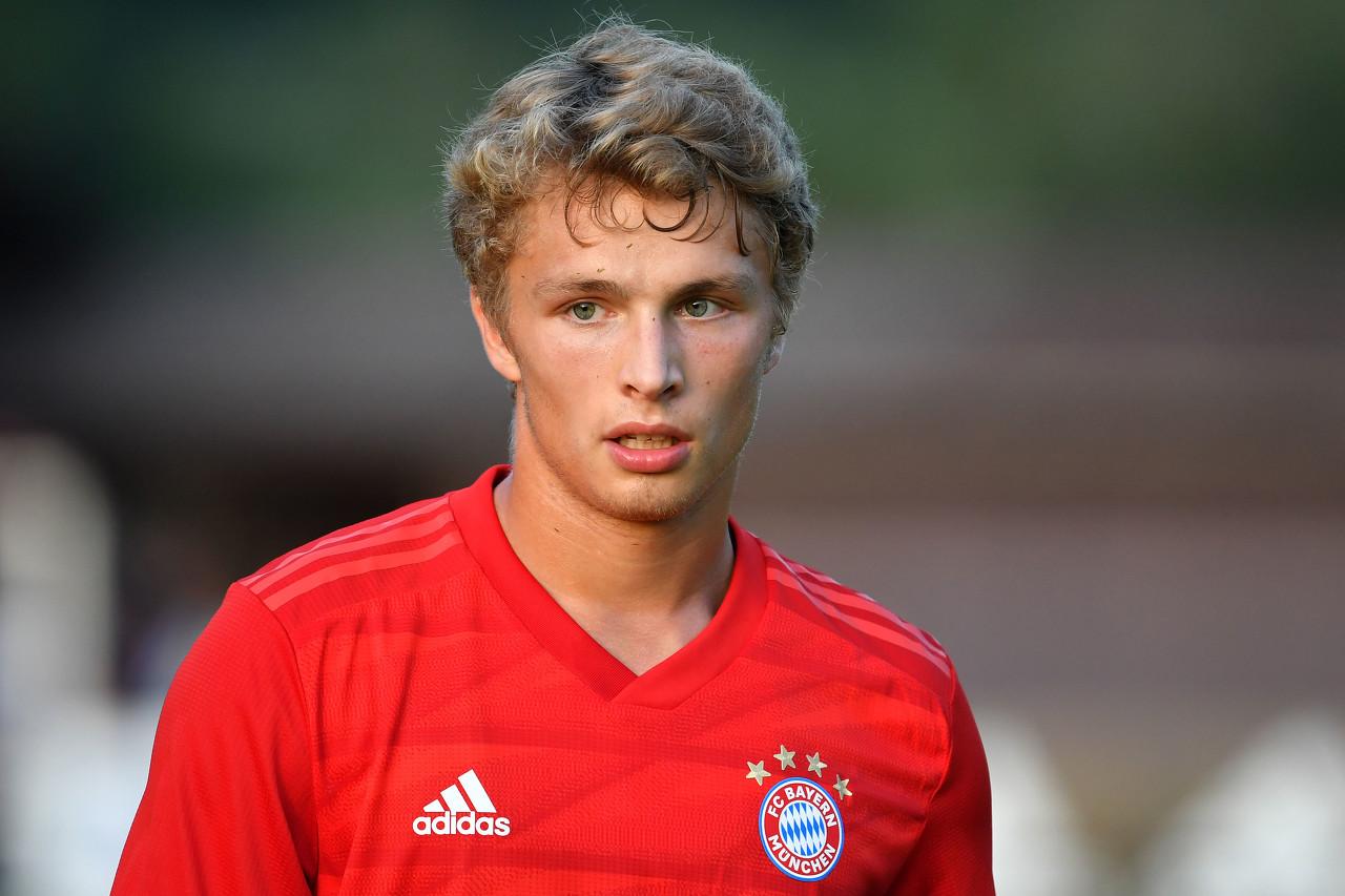 图片报拜仁将支付300万欧元来与前锋阿尔普完成解约