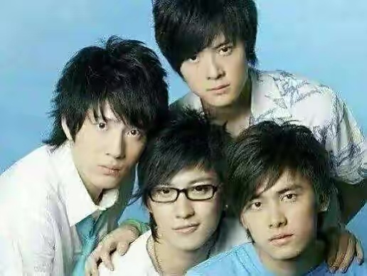 无人问津加油好男儿#时代的眼泪……井柏然 付辛博 乔任梁 李易峰07年