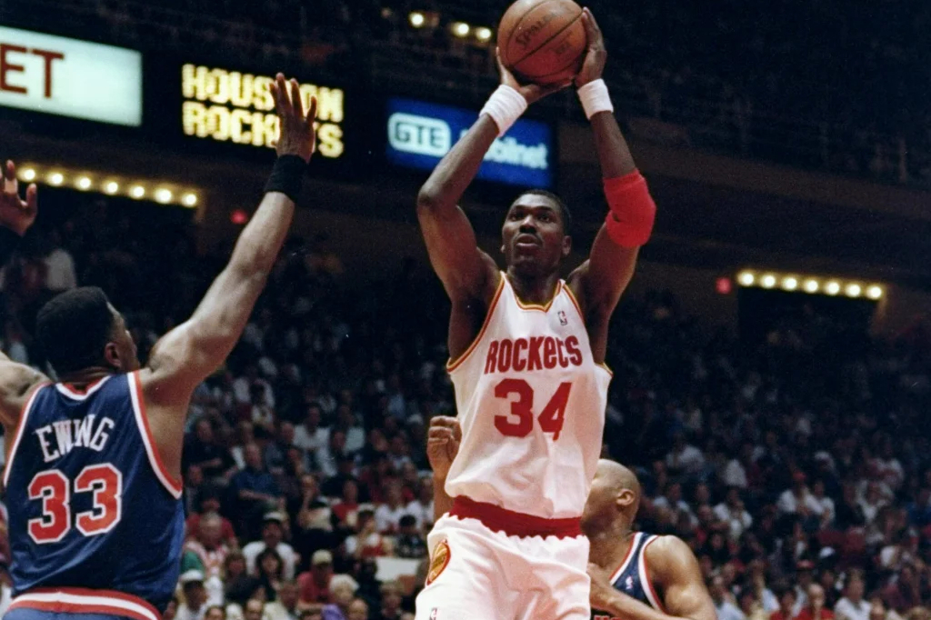 谁是总决赛最强球员?美媒评出前15!库里第12,KD第10,老詹第2休闲区蓝鸢梦想 - Www.slyday.coM 谁是总决赛最强球员?美媒评出前15!库里第12,KD第10,老詹第2休闲区蓝鸢梦想 - Www.slyday.coM