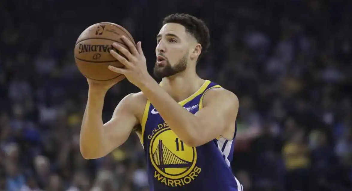 勇士总冠军！库里三分11中6轰34+7，塔图姆太拉跨，布朗空砍34+7休闲区蓝鸢梦想 - Www.slyday.coM