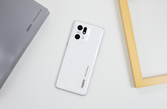 618买国产旗舰还是苹果？看完Find X5 Pro用户评价，终于明白了休闲区蓝鸢梦想 - Www.slyday.coM