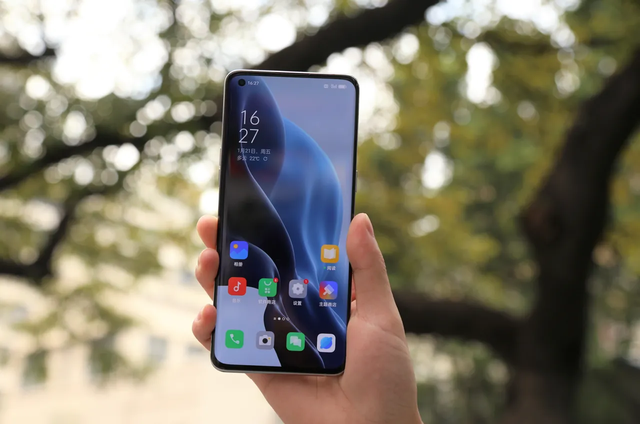 618买国产旗舰还是苹果？看完Find X5 Pro用户评价，终于明白了休闲区蓝鸢梦想 - Www.slyday.coM