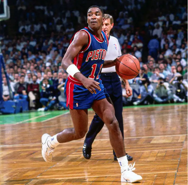 历史5大控卫FMVP,魔术师3次登顶,库里34岁最无解休闲区蓝鸢梦想 - Www.slyday.coM 历史5大控卫FMVP,魔术师3次登顶,库里34岁最无解休闲区蓝鸢梦想 - Www.slyday.coM