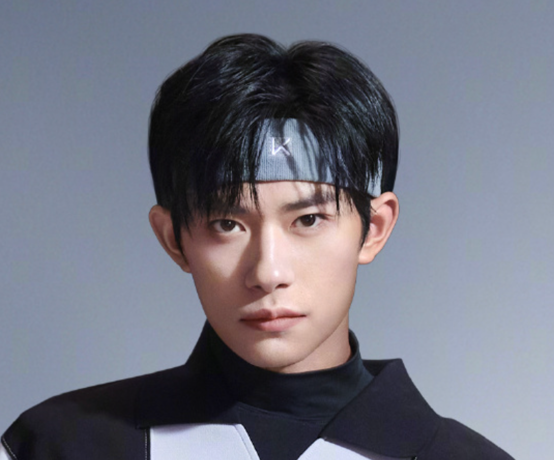 华鼎奖提名出炉,五部最佳影片,易烊千玺三部在列休闲区蓝鸢梦想 - Www.slyday.coM 华鼎奖提名出炉,五部最佳影片,易烊千玺三部在列休闲区蓝鸢梦想 - Www.slyday.coM