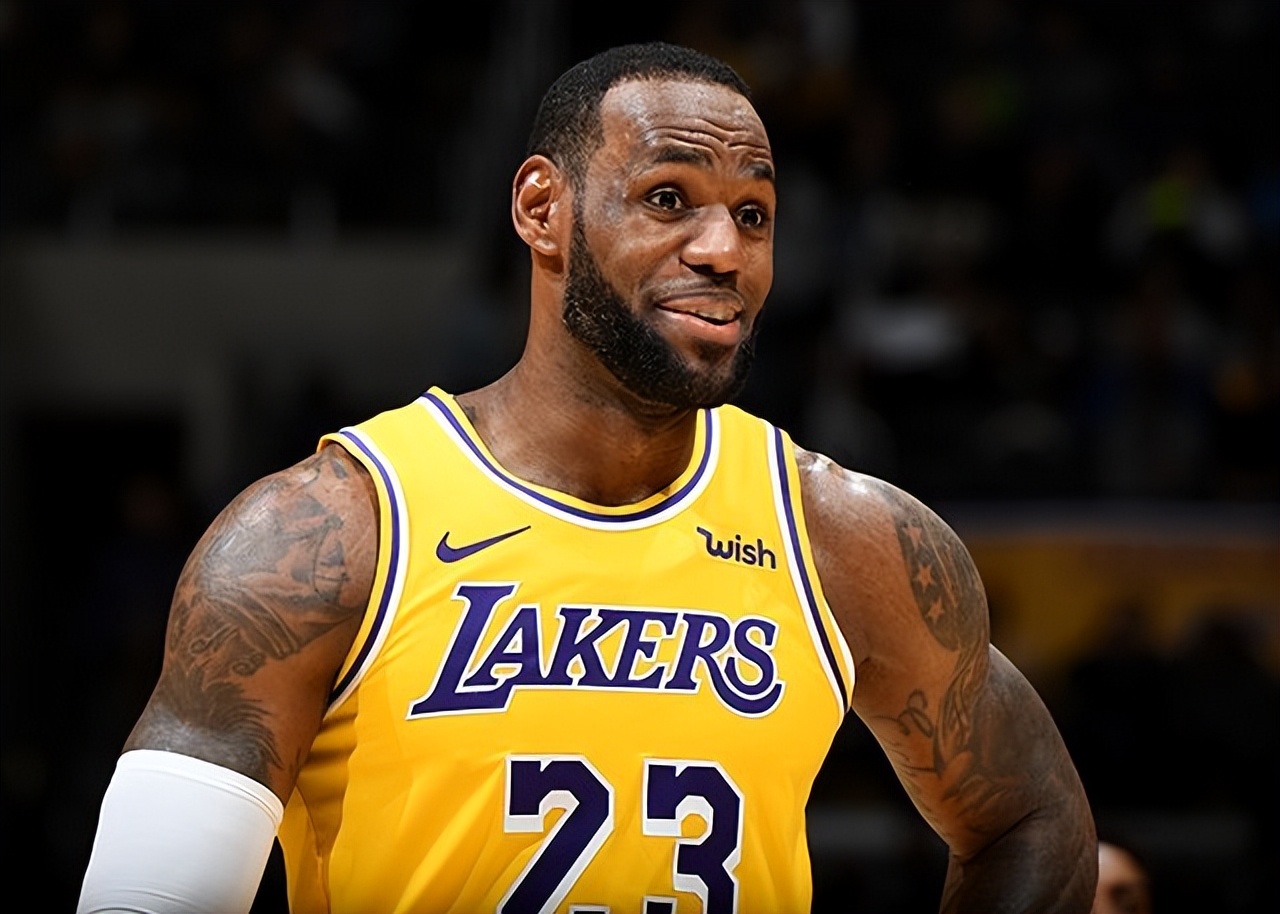 8年4冠！库里如愿加冕总决赛mvp，生涯冠军数正式追平勒布朗休闲区蓝鸢梦想 - Www.slyday.coM