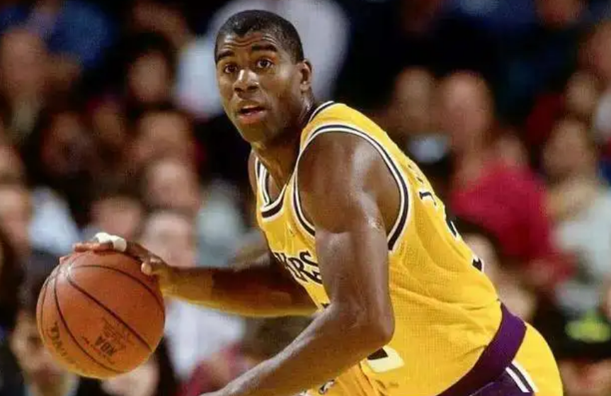 历史5大控卫FMVP,魔术师3次登顶,库里34岁最无解休闲区蓝鸢梦想 - Www.slyday.coM 历史5大控卫FMVP,魔术师3次登顶,库里34岁最无解休闲区蓝鸢梦想 - Www.slyday.coM