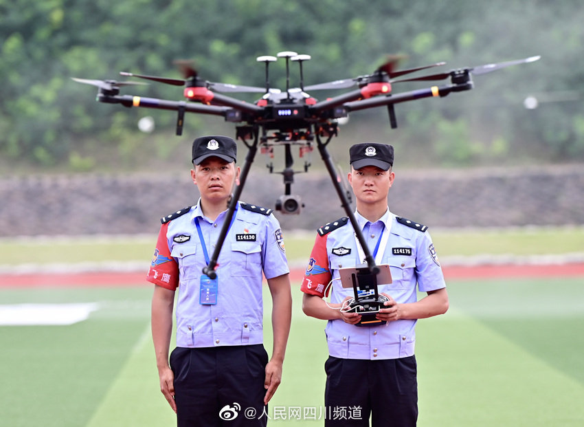 鹰击长空这场警务航空实战练兵比武超酷炫