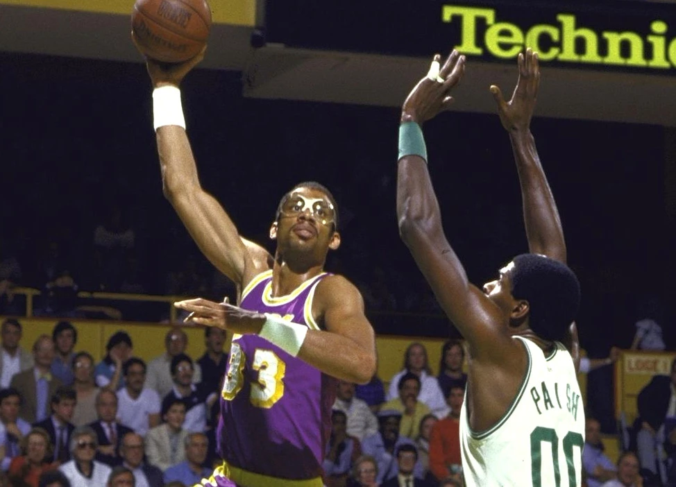 谁是总决赛最强球员?美媒评出前15!库里第12,KD第10,老詹第2休闲区蓝鸢梦想 - Www.slyday.coM 谁是总决赛最强球员?美媒评出前15!库里第12,KD第10,老詹第2休闲区蓝鸢梦想 - Www.slyday.coM