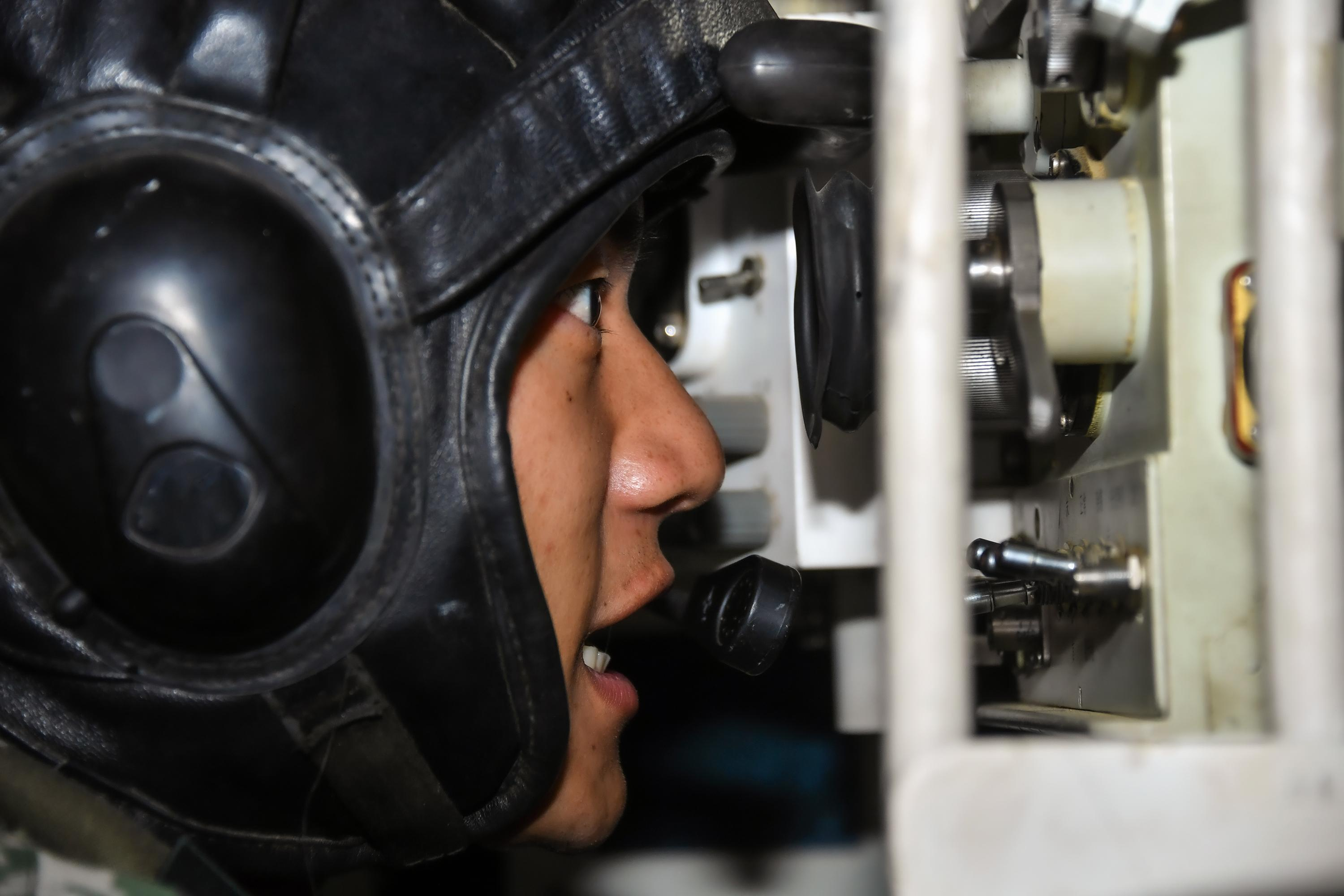 火力全开！高清大图直击第73集团军某旅实战化演练休闲区蓝鸢梦想 - Www.slyday.coM