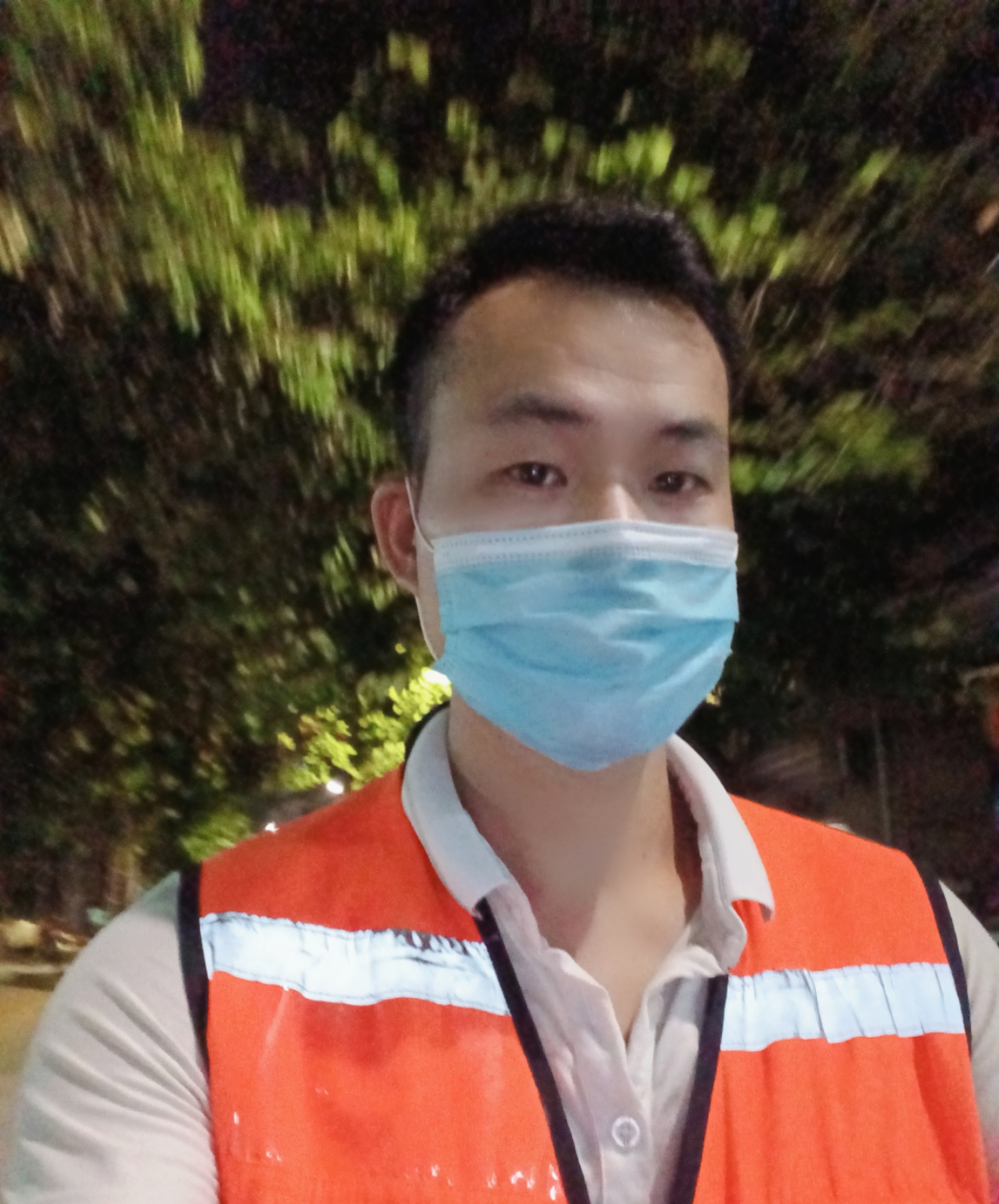 找到9位平民英雄！男子闹市刺伤女孩，逃窜一公里后被合力制伏休闲区蓝鸢梦想 - Www.slyday.coM