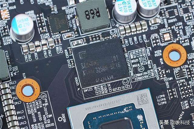 仅一部iphone大小撼讯rx6400显卡图赏