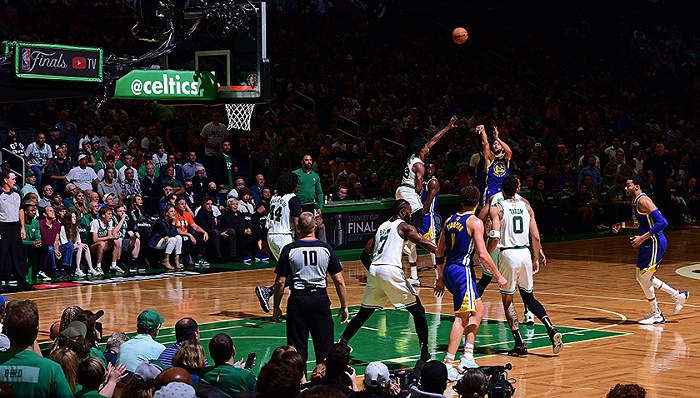 金州勇士夺得NBA总冠军，为队史第七冠休闲区蓝鸢梦想 - Www.slyday.coM