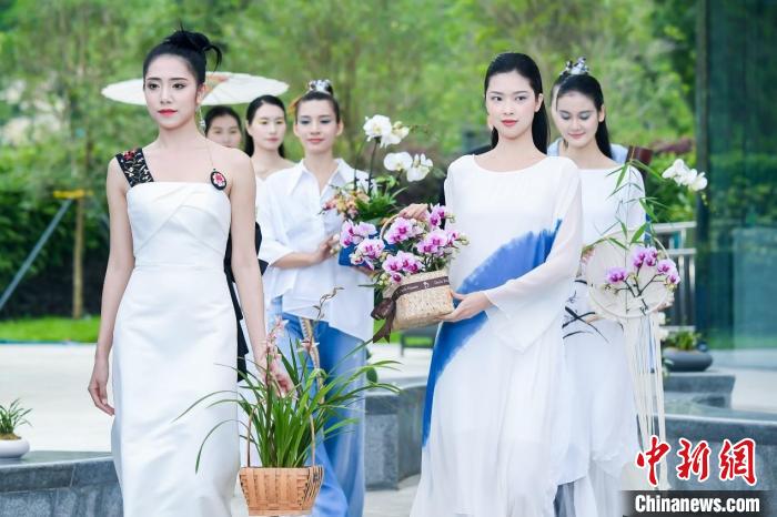 白云山旗下药企虚抬药价、套取资金被通报 涉8