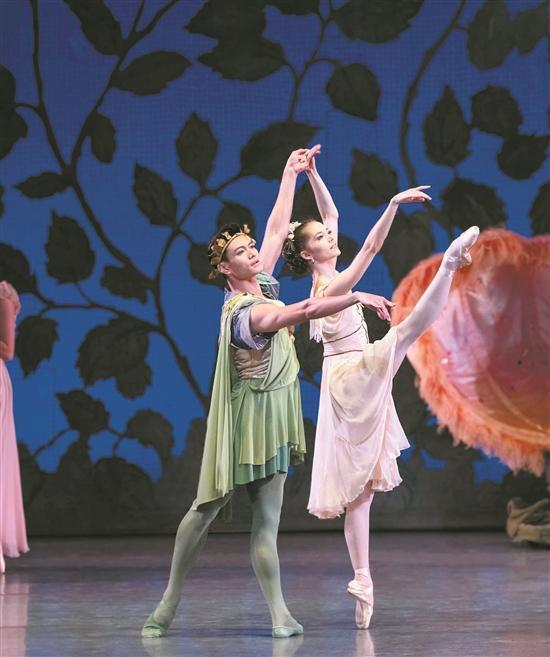 「惠州文脉·创想」“我生下来好像就是跳舞的……”休闲区蓝鸢梦想 - Www.slyday.coM