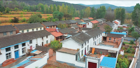晋城市沁水县樊村河乡樊村,积极开展人居环境整治.尹杰摄