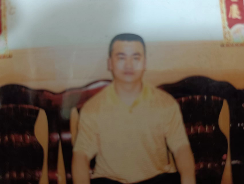 找到9位平民英雄！男子闹市刺伤女孩，逃窜一公里后被合力制伏休闲区蓝鸢梦想 - Www.slyday.coM