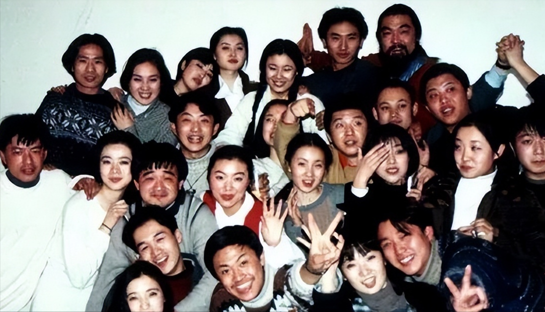 段奕宏的暗恋人尽皆知,黄宗泽的悔过来得太晚,这3对明星太可惜休闲区蓝鸢梦想 - Www.slyday.coM 段奕宏的暗恋人尽皆知,黄宗泽的悔过来得太晚,这3对明星太可惜休闲区蓝鸢梦想 - Www.slyday.coM