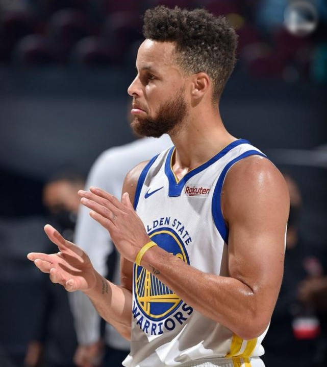 都别争了,我们用事实说话|荣誉|库里|赛季_新浪新闻