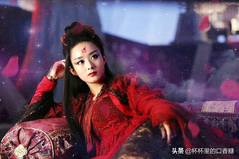 从剧角色黑化看演员演技:罗云熙眼神带感，李沁黑化反差超大!休闲区蓝鸢梦想 - Www.slyday.coM