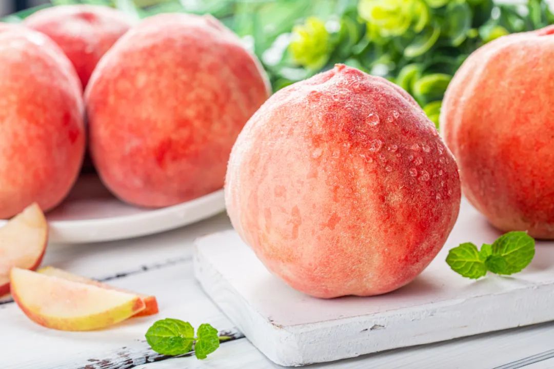 夏季4大水果补血解暑抗衰老家里一定要常买胜过苹果梨错过等一年