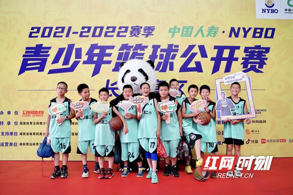 中国人寿·NYBO青少年篮球公开赛春季赛湖南长沙赛区激情开赛休闲区蓝鸢梦想 - Www.slyday.coM