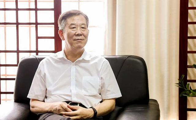 “深圳出口被越南超越”？深圳原副市长：需要警惕和观察休闲区蓝鸢梦想 - Www.slyday.coM