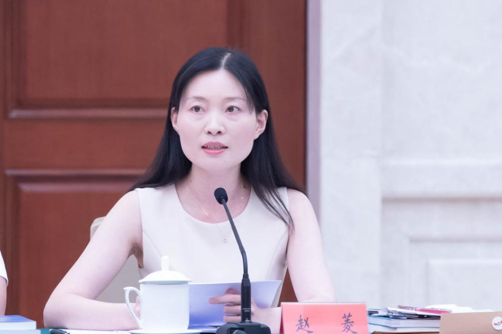 儿童文学作家,江苏凤凰少年儿童出版社编辑赵菱2020年,赵菱的长篇小说