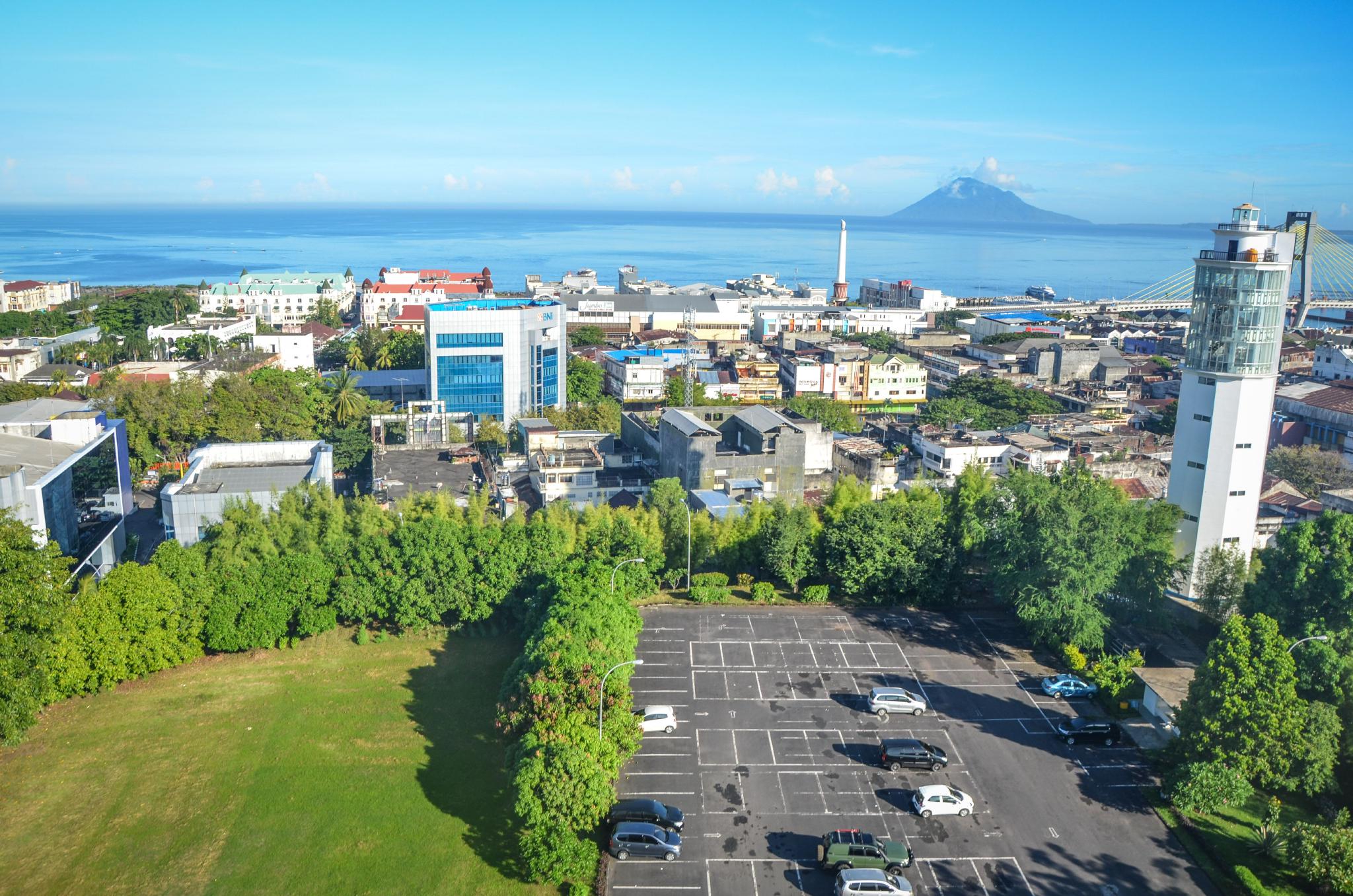 印尼还有做这么漂亮的城,火山+大海,冷门小众旅行地美娜多休闲区蓝鸢梦想 - Www.slyday.coM 印尼还有做这么漂亮的城,火山+大海,冷门小众旅行地美娜多休闲区蓝鸢梦想 - Www.slyday.coM