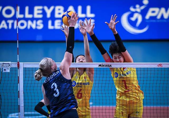 中国女排战美国，发扣拦都处下风，如此状态打日本凶多吉少休闲区蓝鸢梦想 - Www.slyday.coM
