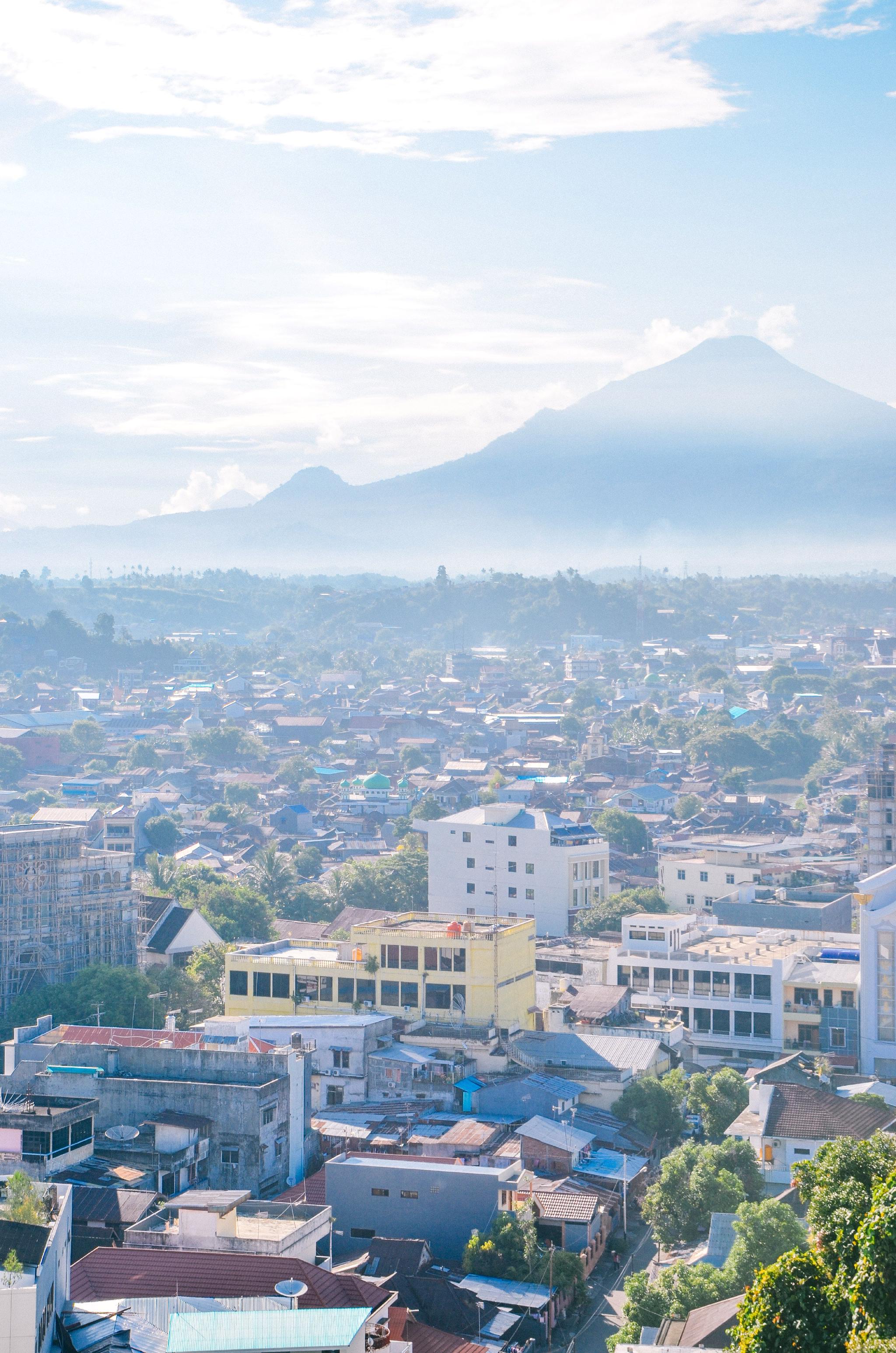 印尼还有做这么漂亮的城,火山+大海,冷门小众旅行地美娜多休闲区蓝鸢梦想 - Www.slyday.coM 印尼还有做这么漂亮的城,火山+大海,冷门小众旅行地美娜多休闲区蓝鸢梦想 - Www.slyday.coM