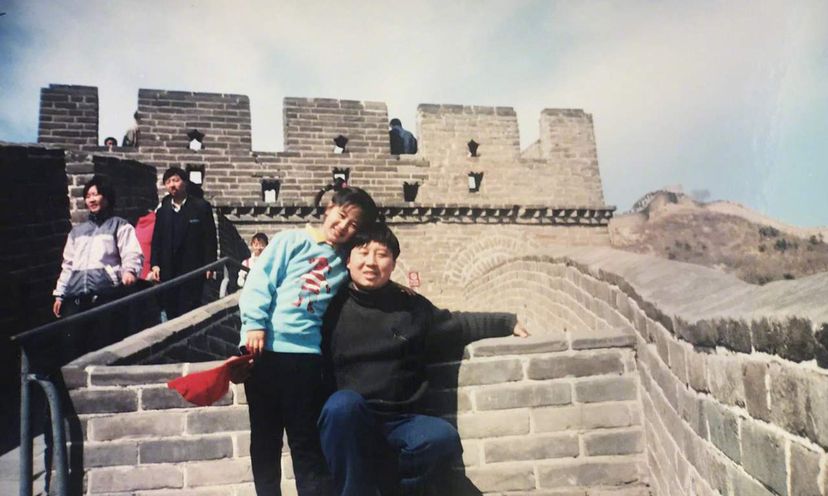 杨紫晒小时候与爸爸的合影祝父亲节日快乐