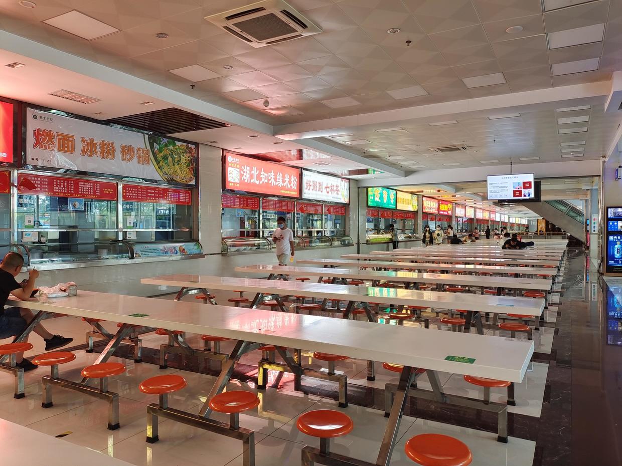 西京学院c位出道实现平凡且伟大的梦想